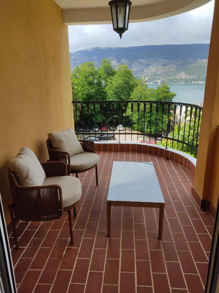 Oliva * Herceg Novi